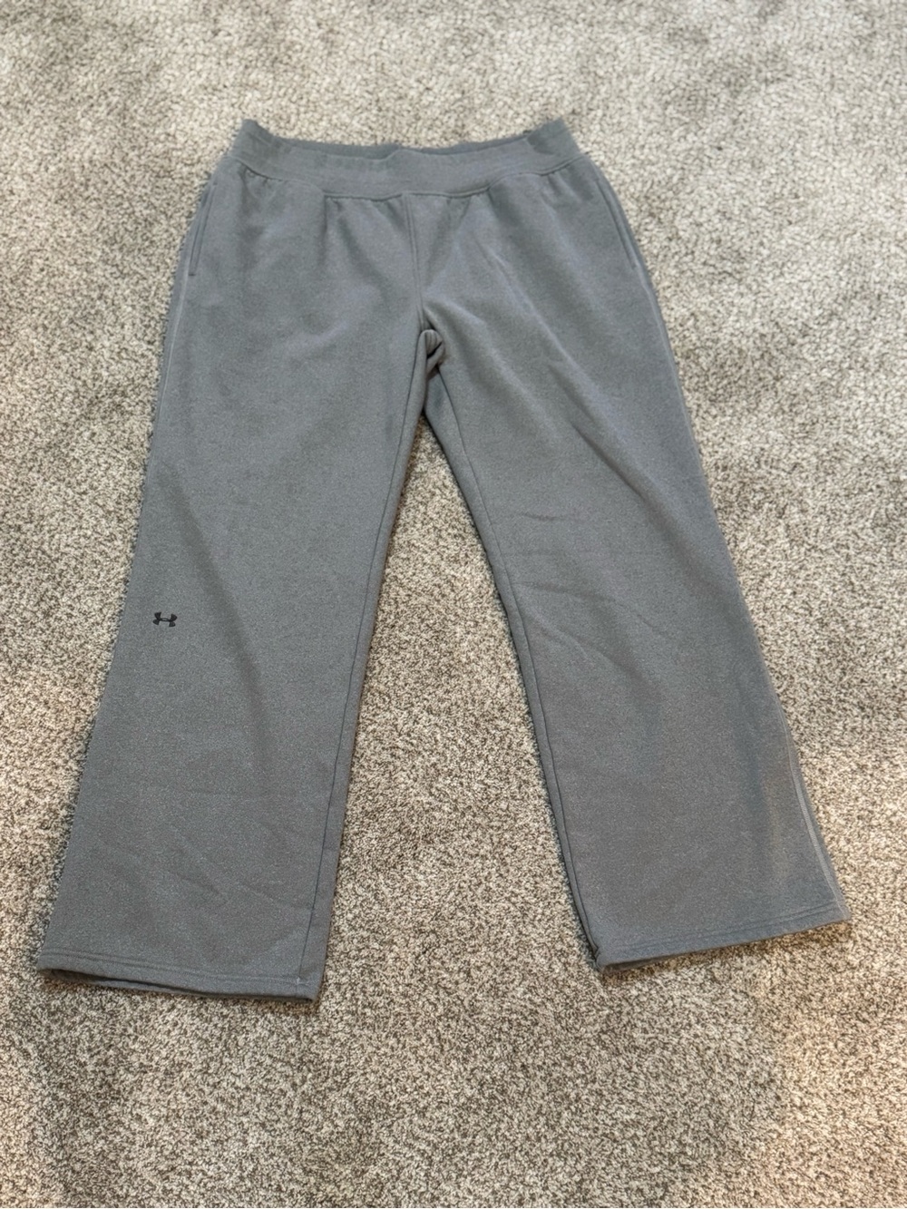 Under Armour Women’s Gray Fleece Sweatpants